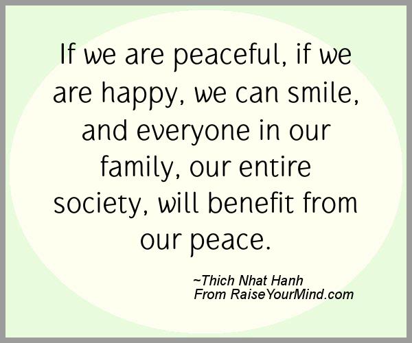 A nice happiness quote from Thich Nhat Hanh - Proverbes Happiness